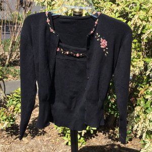 Charming Neck Embroidered Vest-Cardigan 2PC Set